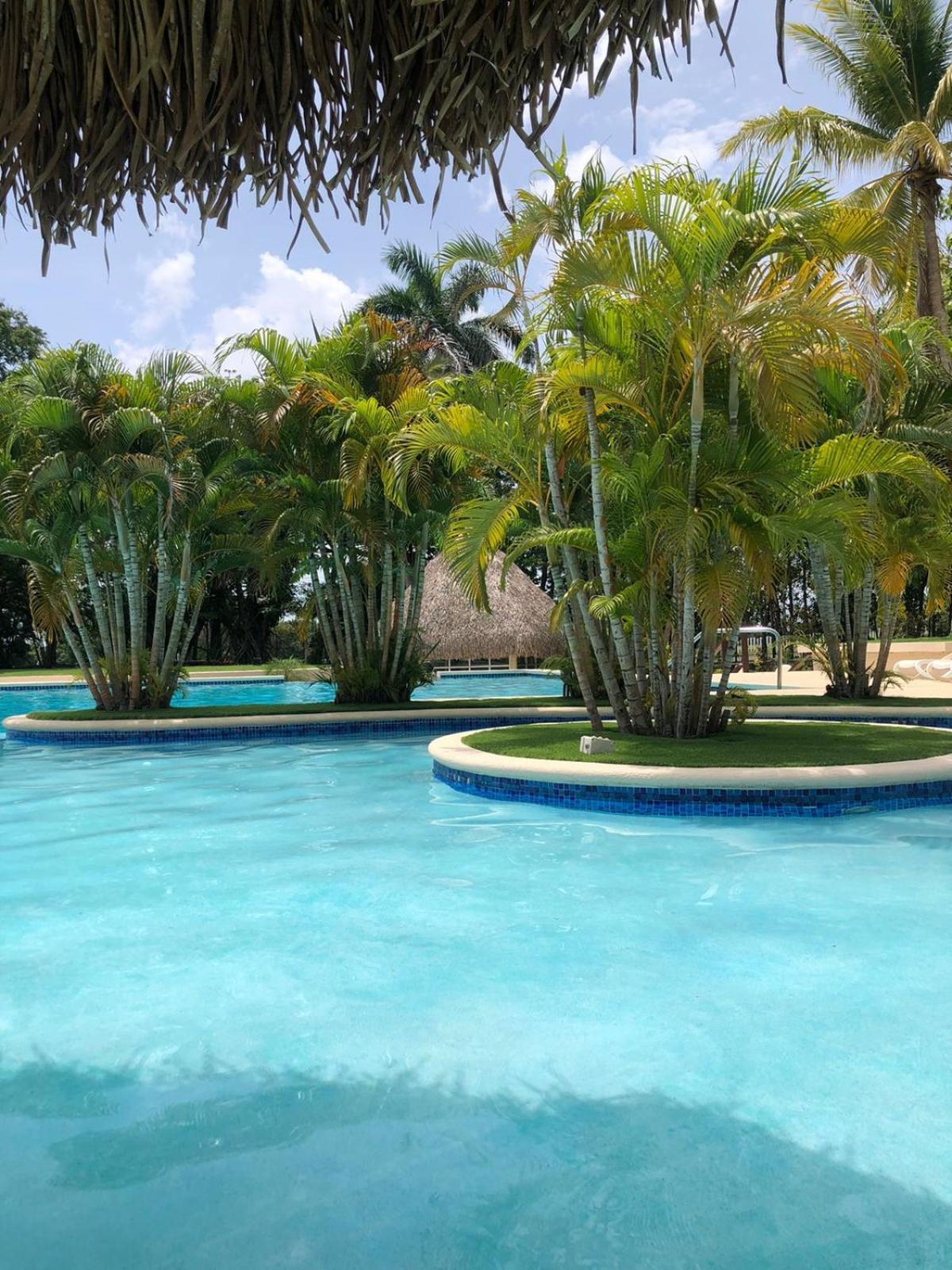 Private Family Room In Coronado Luxury Club & Suites Playa Coronado Exterior foto