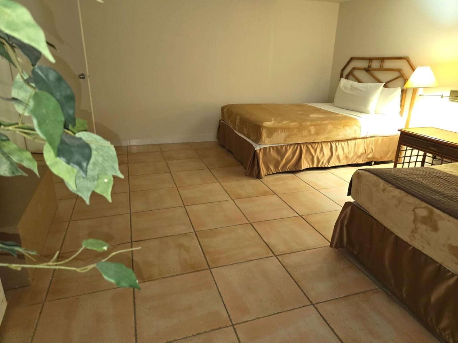 Private Family Room In Coronado Luxury Club & Suites Playa Coronado Exterior foto